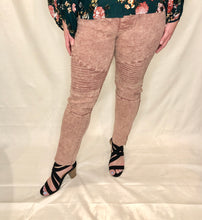 Load image into Gallery viewer, Canyon Clay Moto Jeggings
